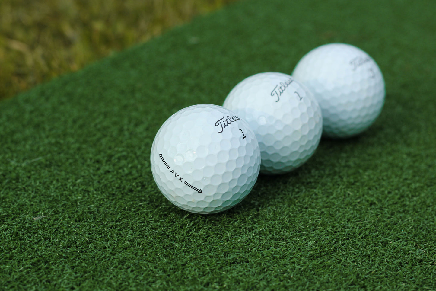 Titleist AVX Bundle
